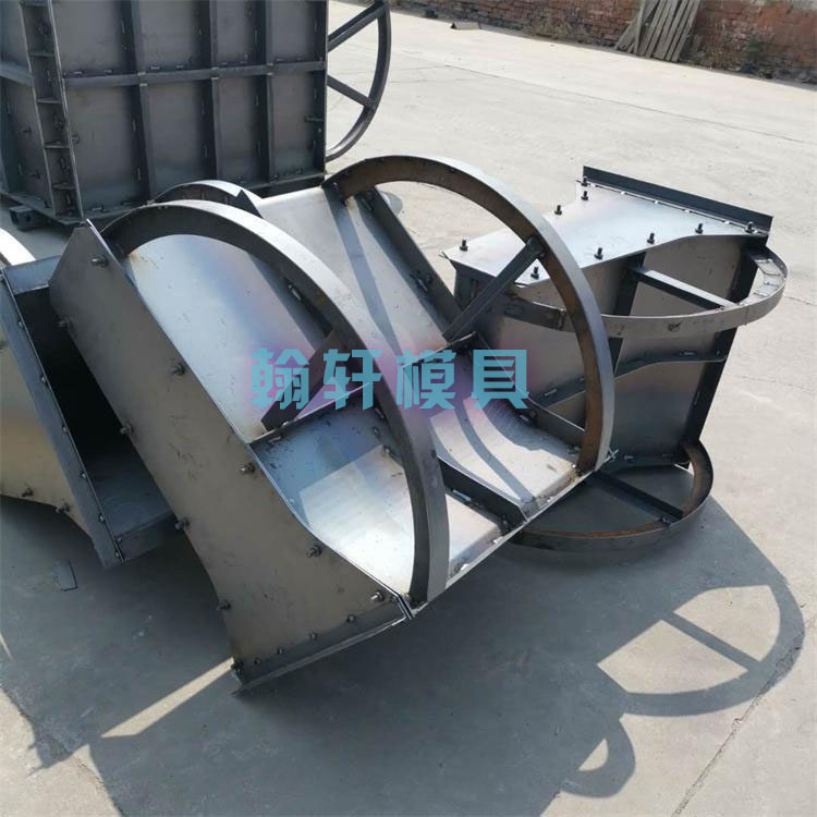 水泥隔离墩模具 水泥隔离墩模具