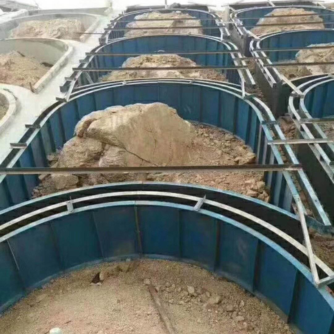 1631496661445909.jpg 拱形护坡模具1.jpg