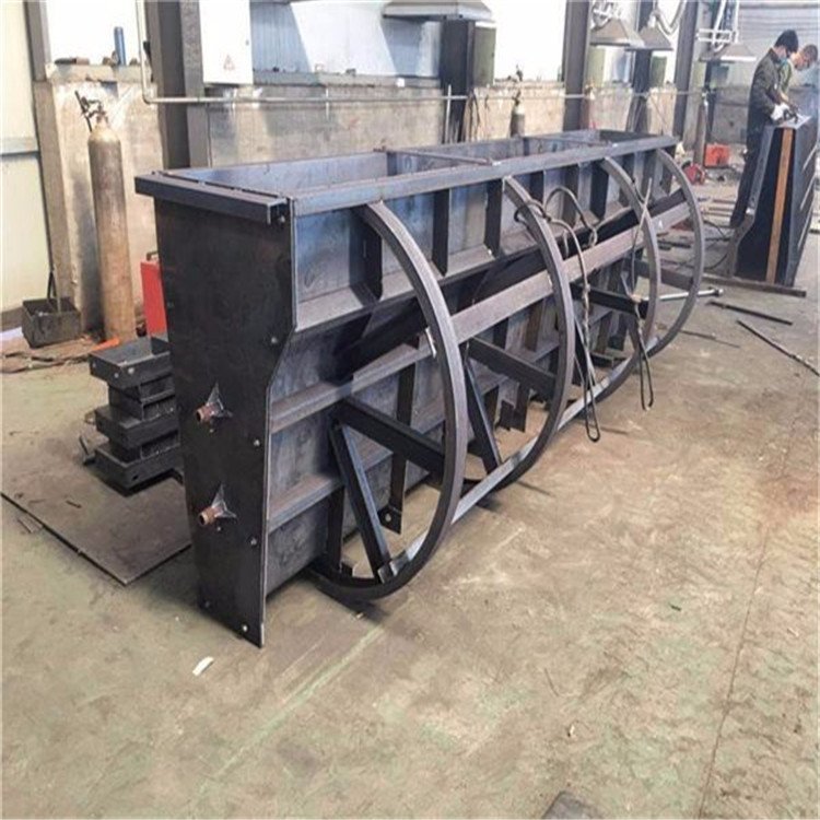 1660179039178461.jpg 高速隔离带模板3.jpg